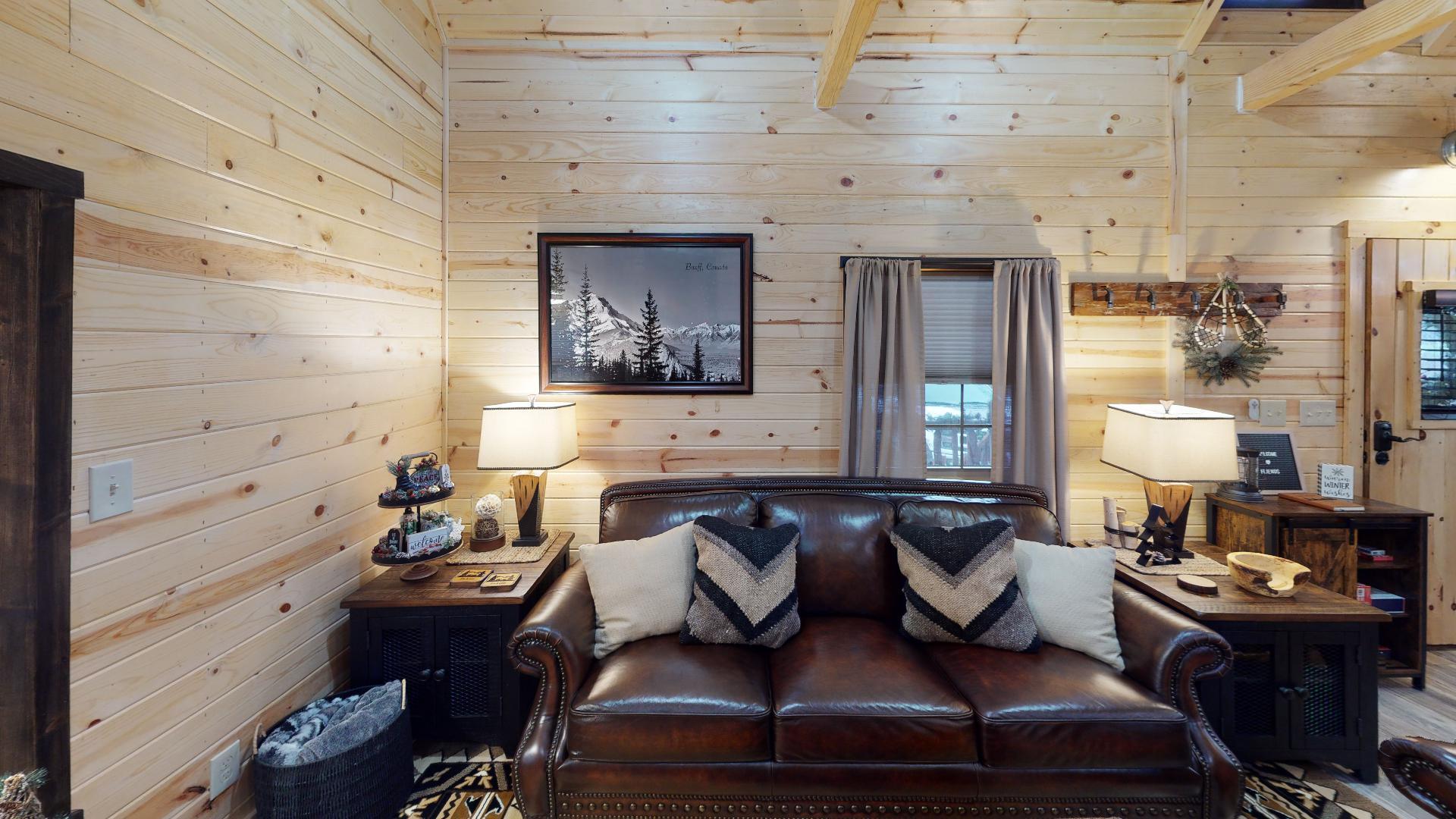 Logan Creek Cabin Living Room(1)